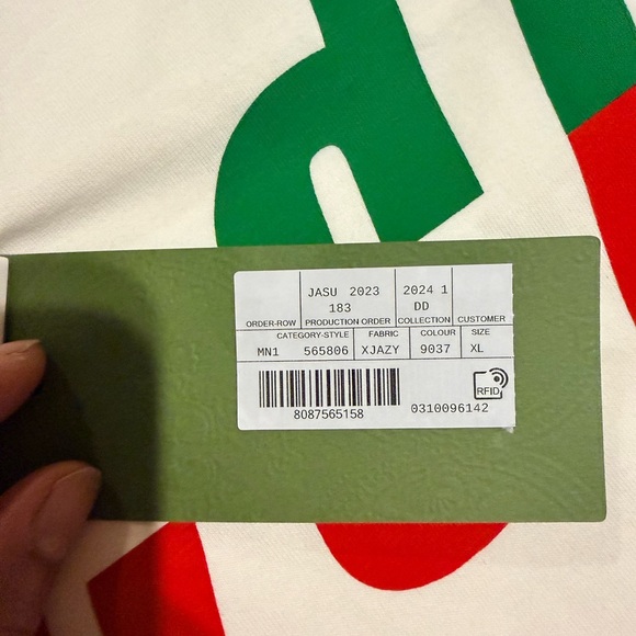 Gucci Men's Short Sleeve Tee in Cream with Red and Green Accents - Picture 3 of 4